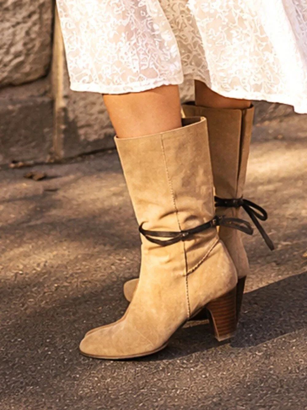 💍Easy Spirit Tan Suede Booties Esingrida